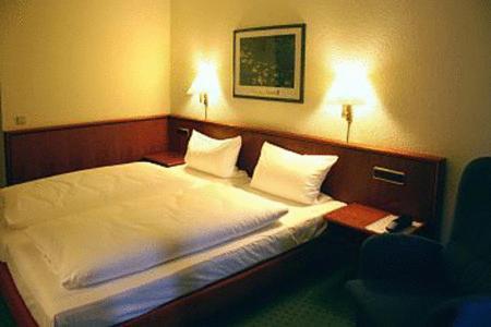 Hotel-Restaurant Esbach Hof Kitzingen Ngoại thất bức ảnh